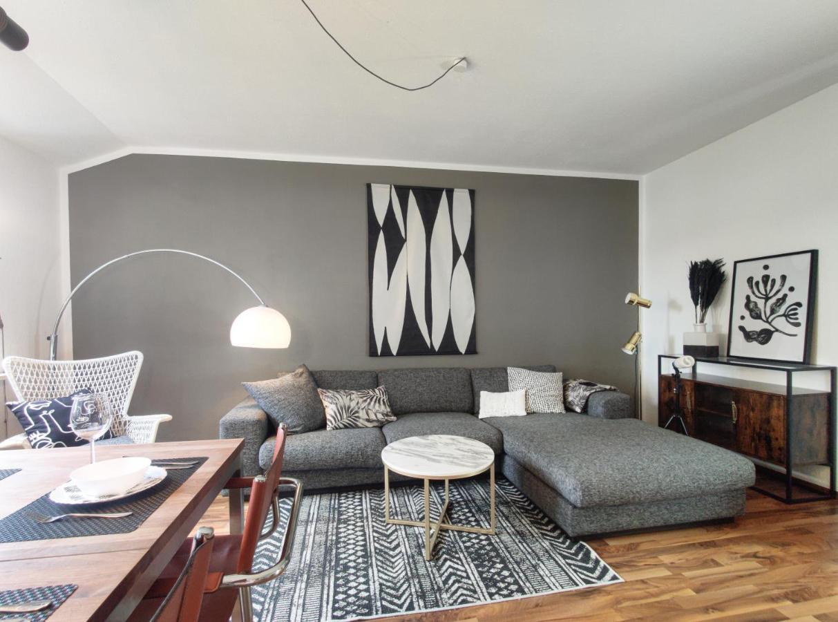 INIKAMA: Designer Apartment im Grünen – Netflix Rosengarten  Exterior foto