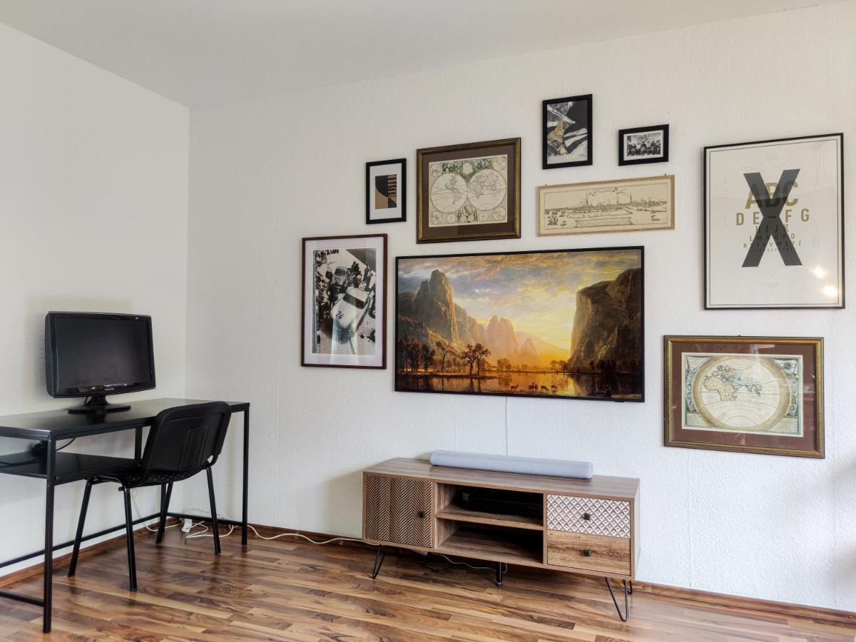 INIKAMA: Designer Apartment im Grünen – Netflix Rosengarten  Exterior foto