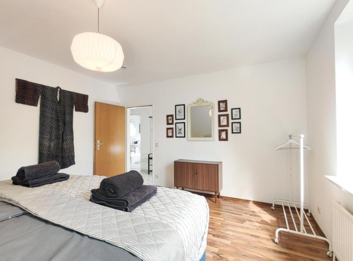 INIKAMA: Designer Apartment im Grünen – Netflix Rosengarten  Exterior foto
